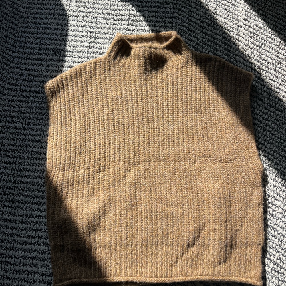 Madewell Tan Mock Neck Sweater Vest